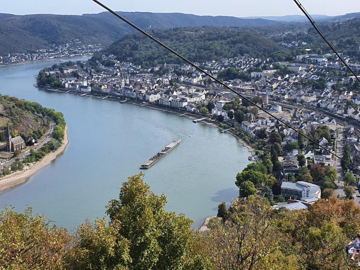 Grosse Wohnung Mit Rheinblick Boppard Esterno foto