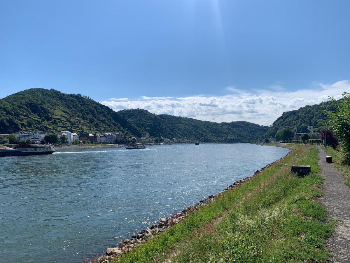 Grosse Wohnung Mit Rheinblick Boppard Esterno foto
