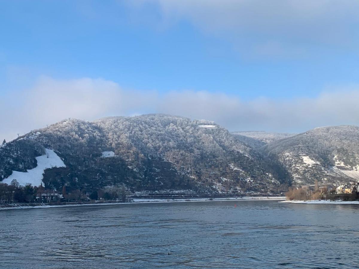 Grosse Wohnung Mit Rheinblick Boppard Esterno foto